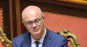 Rotatoria sulla Noalese, leoni da tastiera scrivono di mafia e tangenti: la  sindaca Sartori ne querela cinque