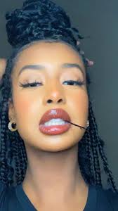 Samira Shanis World Hair Stylist