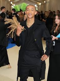 The Met Gala 2017 The Red Carpet In Pictures Capital Xtra Rihanna wins the met gala every year. the met gala 2017 the red carpet in