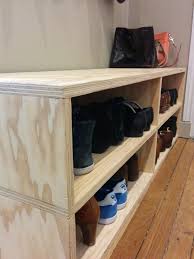 Le Banc Pour Ranger Les Chaussures Dans L Entree Fait Par Vincent Diy Meuble Rangement Chaussures Dressing Ikea Rangement Chaussure Diy