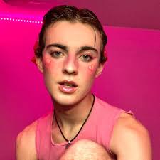 Sam Gibson (@samm.gibson) • Instagram photos and videos