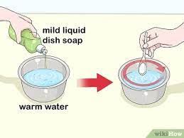 See full list on doityourself.com 3 Ways To Clean Paint Off Leather Wikihow