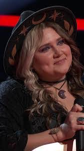 Cassidy Wright's Instagram, Twitter & Facebook