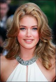 Besides these fashion shows, she also. Doutzen Kroes Bio Early Life Husband Kids Net Worth