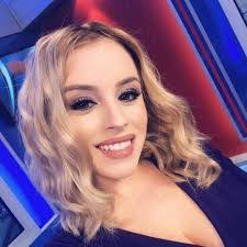 Jessica Fernandez's Instagram, Twitter & Facebook