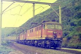 Sra Nsw 46 Class Electric Locomotive Mainline Ahead Of A Freight Service South Wales New South Wales New South