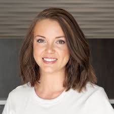 Allie Padgett's Instagram, Twitter & Facebook