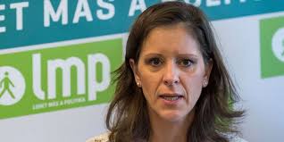 Szél bernadett lesz a momentum budakeszi képviselőjelöltje. Szel Bernadett A Gerebi Uton Avagy Most Akkor Mi Van Polt Ugy Jo Ahogy Van Varosi Kurir