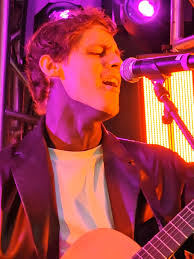 @KDI interpretando #Tú desde #León #México #Kudai @Pablo Holman