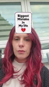 Amanda Loftus's Instagram, Twitter & Facebook