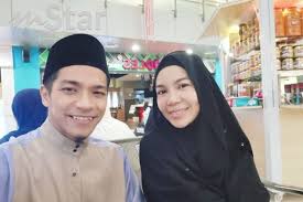 Onlinemajlisilmu silashare venue date ahad l 17 nov 2019 m 20 rabi ulawal 1441 h surau al furqan jalan bunga kertas 2 bukit sentosa ra. Aura Wanita Ke 19 Dah Pudar Da I Farhan Cerai Isteri Sedang Hamil Ulang Sejarah Lama Sensasi Mstar