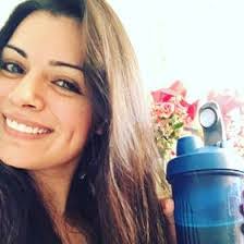 Darlene Nevarez's Instagram, Twitter & Facebook