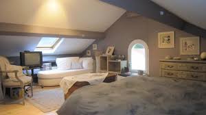 Suite Parentale Sous Combles Suite Parentale Avec Salle De Bain Et Dressing Amenagement Chambre A Coucher Deco Chambre Parental Deco Chambre Sous Comble