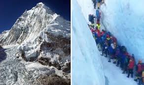 Her body was retrieved off the mountain. Mount Everest Latest News Climbers Forced To Wait To Reach Nepal Mountain S Summit World News Express Co Uk