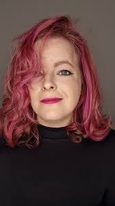 Andrea Schneider's Instagram, Twitter & Facebook