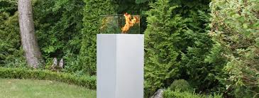 Das material beton als eine interessante lösung für moderne gartengestaltung. Feuersaule Efecto Die Betonschreiner