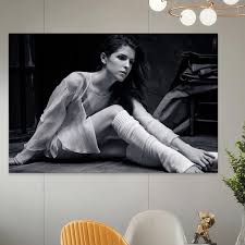 WANGNAN Sexy Anna Kendrick Poster Canvas Wall Art Prints Gifts Photo  Picture Paintings Room Decor Home Decorative 20x30inch(50x75cm)