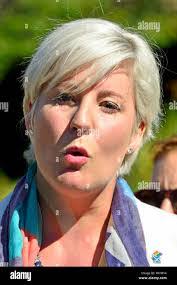 Taylor Bardell's Instagram, Twitter & Facebook