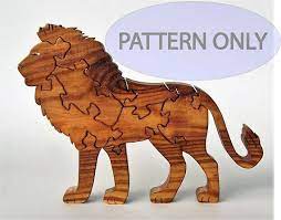 The short pieces of upcycled shipping pallets are perfect for creating a herrin. Pattern Only This Listing Is For A Scrollsaw Pattern To Make A Lion Puzzle The Completed Puzzle Cont Wood Puzzles Patterns Wooden Puzzles Wooden Animals