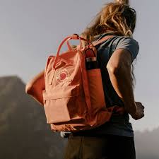 Classic Kånken Backpack - Fjällräven
