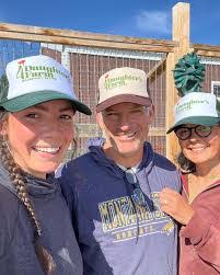 Kellie Swanson's Instagram, Twitter & Facebook