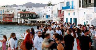 More specifically, according to regional airport operator fraport greece, incoming traffic activity which mainly peaked on saturdays saw the arrival of 30,348 travelers on 241 flights to rhodes, 15,918 on 121 flights to kos; Min1ud5h3cwoum
