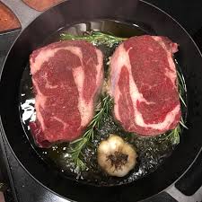 Ribeyes In A Cast Iron Pan Oc 3024x3024 Foodporn Food Foodie Yummy Yum Foodgasm Nomnom Cast Iron Recipes Cast Iron Cooking Cast Iron Skillet Steak