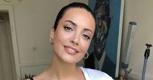 Çukur dizisi oyuncuları şok eden yaşları! Guzel Oyuncu Irem Sak Ekranlara Cukur Ile Geri Dondu Irem Sak Ta Cok Ozel Cukur Tuyolari Son Dakika Magazin Haberleri