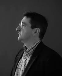 Manufacturer of Premium Leather iPhone Case & Luxury Apple Watch Band