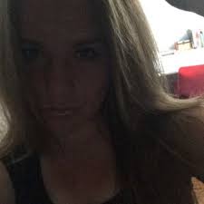 Tess Green (@tessagreen_)