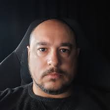 Which Blackstone griddle model is best for a first-time buyer, hard cover  or hood?