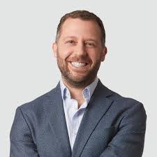 Kendra Breen's Instagram, Twitter & Facebook