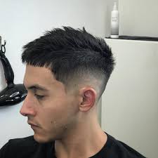 It is important for men to realize the most important factor in choosing the right mens hairstyles is the face shape. 120 Best Short Hairstyles For Men For 2021