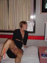 Cruise Ship Upskirt | Sex Pictures Pass