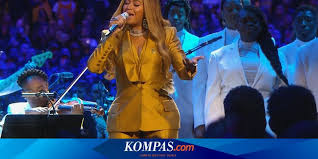 Kau akan kembali pada tubuh ini. Lirik Dan Chord Lagu Ave Maria Dari Beyonce Halaman All Kompas Com