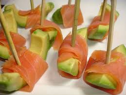 Toujours Pour Mon Reveillon De Noel J Avais Concocte Ces Petites Bouchees Simplissimes A Realiser Mais Qui Recette Aperitif Avocat Saumon Avocat Saumon Fume