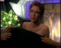 Naked Nana Visitor in Star Trek: Deep Space Nine < ANCENSORED