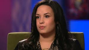 Demi lovato opens up about struggling with an eating disorder during disney channel days she spoke about the experience during a virtual reunion with her sonny with a chance castmates. Demi Lovato Interview Teen Star Opens Up On Bulimia Cutting Issues Abc News