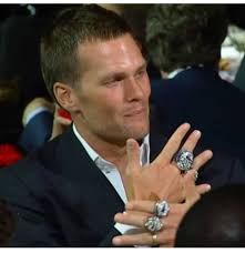 Shop for singles or check completed sales values and prices using the ebay links. Looks So Good To Me Tom And His Rings Let S Get Number 5 On There New England Patriots Football New England Patriots Tom Brady And Gisele