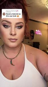 Stephanie Amburn's Instagram, Twitter & Facebook