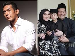 Antara rancangan yang pernah beliau mengacarakan adalah seperti rancangan realiti sehati berdansa di astro ria. N4z81 Buqers8m