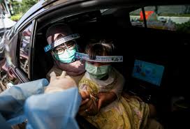 Siloam Hospital Lakukan Rapid Test Drive Thru