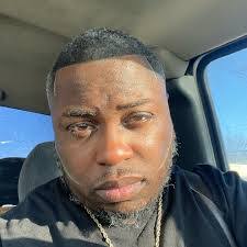 Cammie Lee's Instagram, Twitter & Facebook