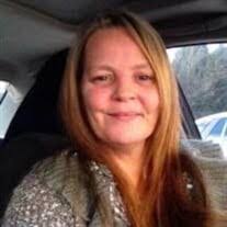 Janice Elizabeth's Instagram, Twitter & Facebook