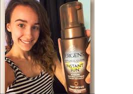 Jergens Natural Glow Instant Sun Sunless Tanning Mousse Light Bronze 6 Oz Walmart Com Walmart Com