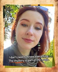 Little things, big magic. Here's what's been keeping me grounded 🌿  #pattygurdy #hurdygurdy #thedragonfromlowerhill #folkmusic #tavernalbum  #grounded