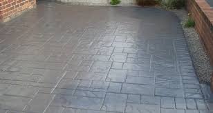 How much does it cost to pave a driveway with a blacktop? Concrete Driveway Costs