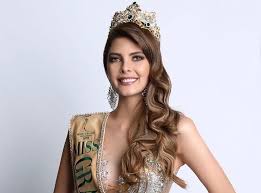 Andrea is 26 years old and was born in the mexican city of chihuahua. Natalia Manrique In 2021 Model Beauty Pageant Pageant