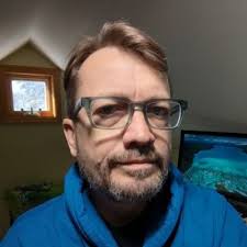 Ron Soukup's Instagram, Twitter & Facebook