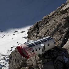 Like A Space Capsule Station For Our World Via Thisisnthappiness And Dezeen Dezeen Thisisnthappiness Architecture Unusual Homes Modern Landscaping